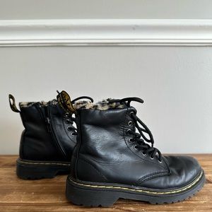 Doc Martens kids boot with fur